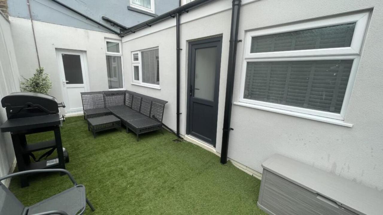 House Located Centrally For Up To 8 Guests Scarborough Eksteriør bilde